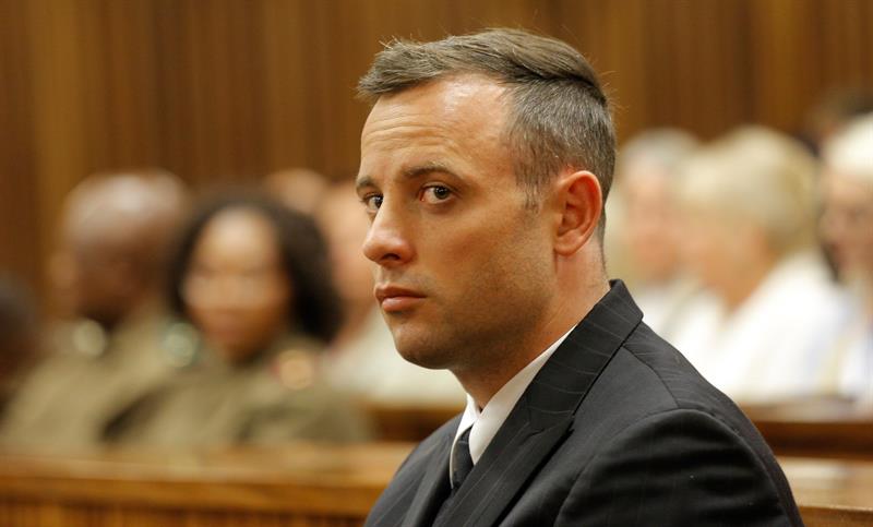 Ex-velocista Oscar Pistorius pede a tribunal para ter liberdade condicional avaliada