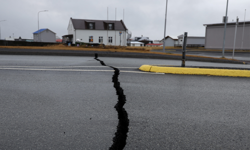 Islândia evacua cidade após terromotos e risco de erupção vulcânica