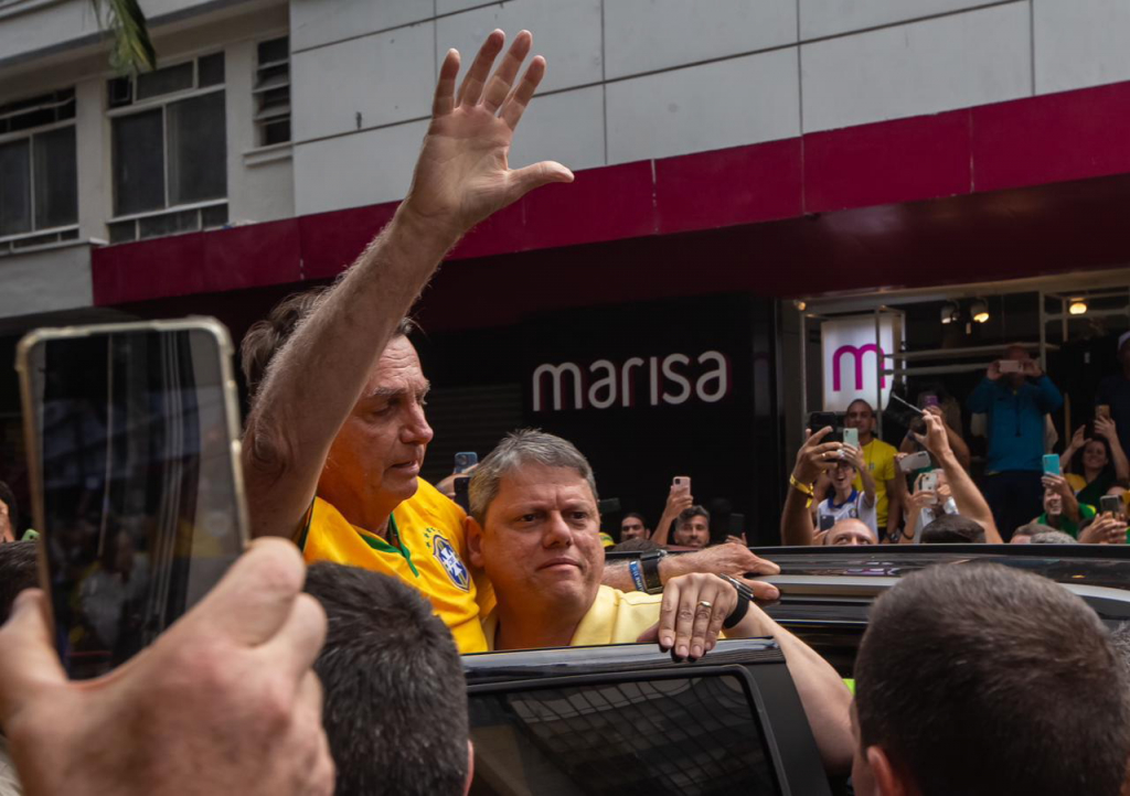 Tarcísio relembra ‘legado’ do governo Bolsonaro e agradece padrinho político: ‘Nos mostrou o caminho’