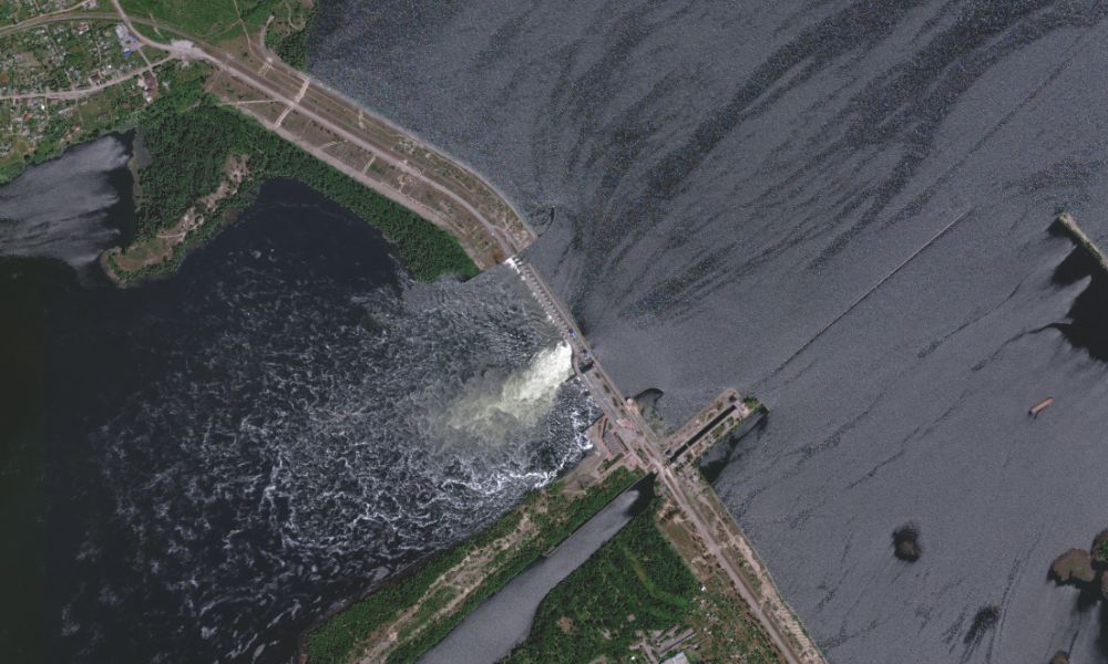 Destruição da represa de Kakhovka afeta Rússia e Ucrânia e ameça deixar Crimeia sem água