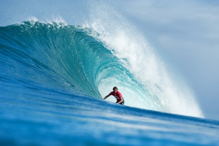 WSL suspende etapa do mundial de surfe masculino após casos de Covid-19