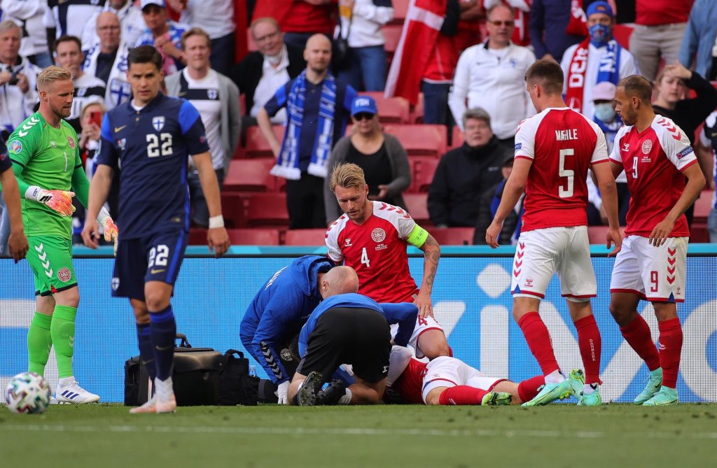 Uefa convida Eriksen e médicos que o salvaram para assistir à final da Eurocopa
