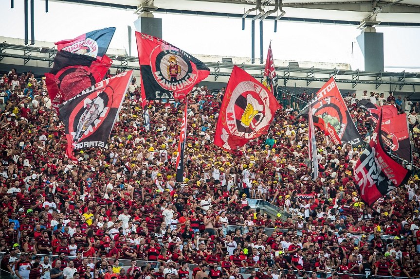 Após Prefeitura do Rio liberar torcida nos estádios, Paes recua e diz que vai revogar medida
