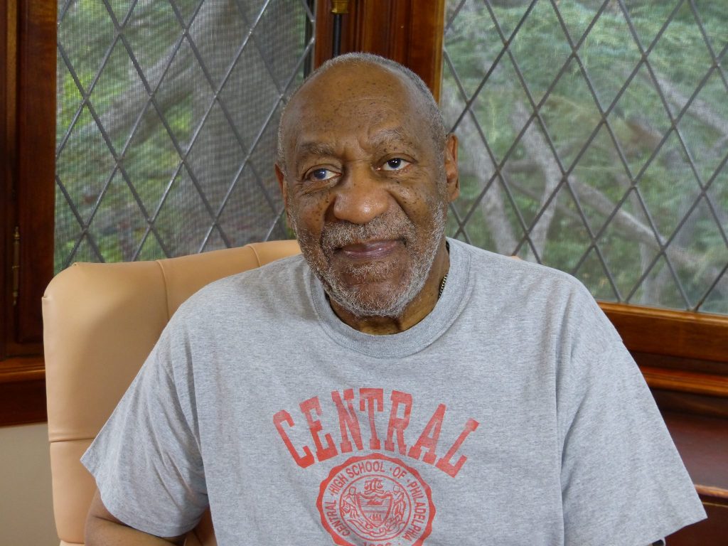 Bill Cosby é declarado responsável por caso de agressão sexual em 1975