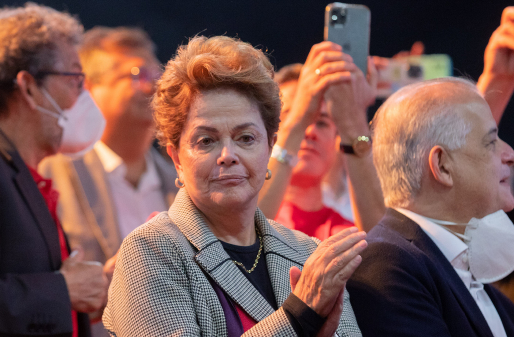 Governo nega indenização a Dilma Rousseff por perseguição na ditadura 