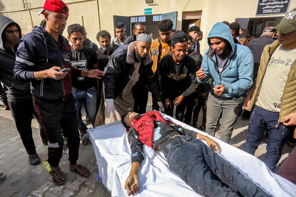 Ataque israelense mata equipe de resgate em Gaza