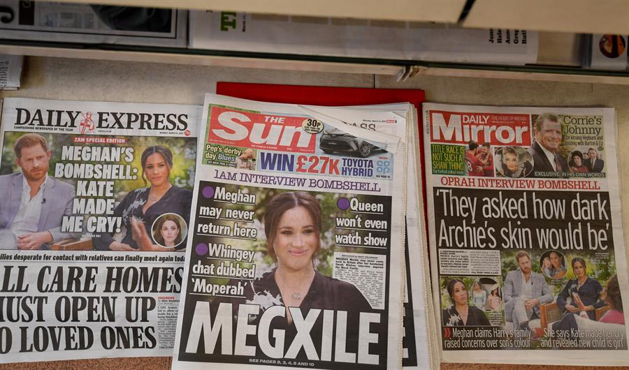 Família real britânica afirma que acusações de racismo serão ‘levadas a sério’