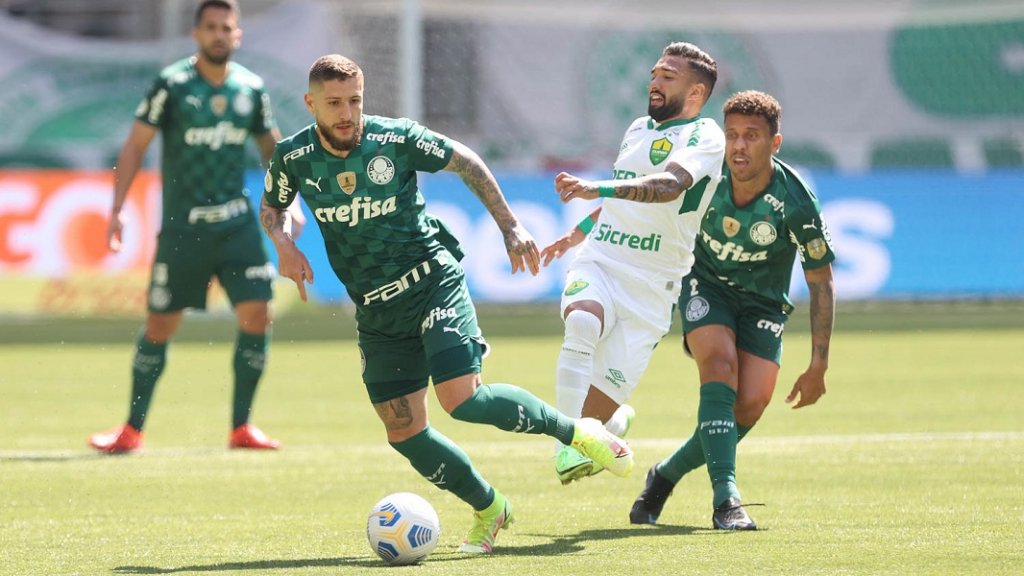 Com gol do ex-corintiano Clayson, Cuiabá vence o Palmeiras no Allianz