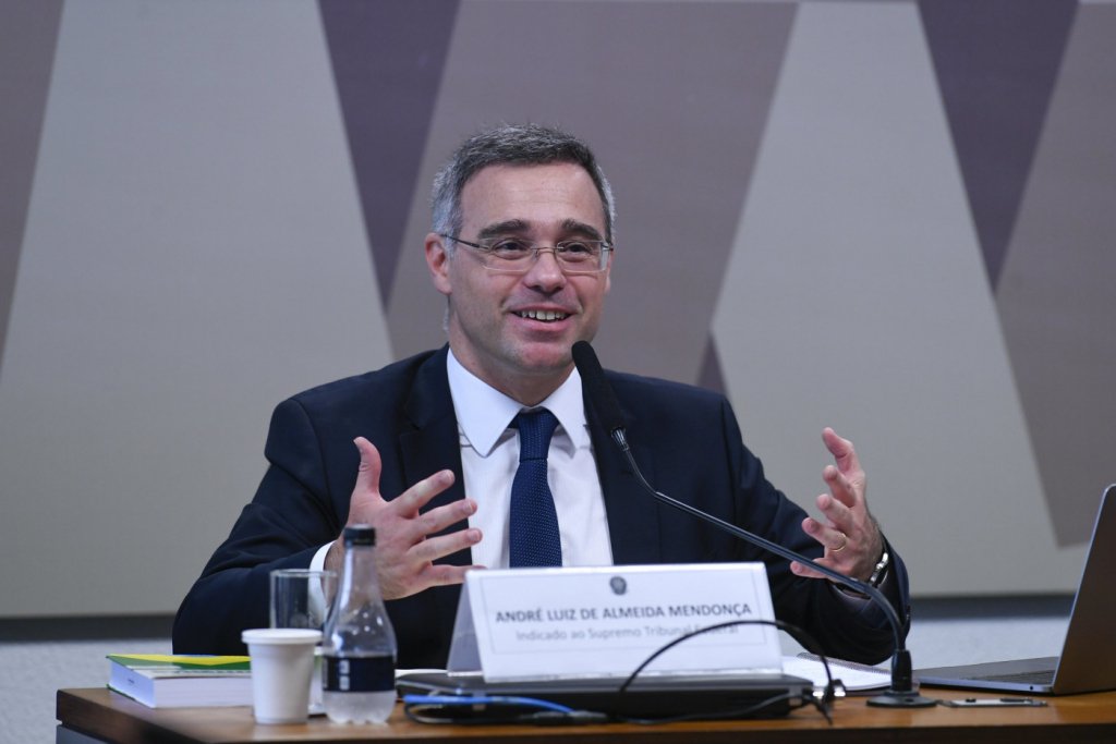 André Mendonça é aprovado pelo Senado para o Supremo Tribunal Federal