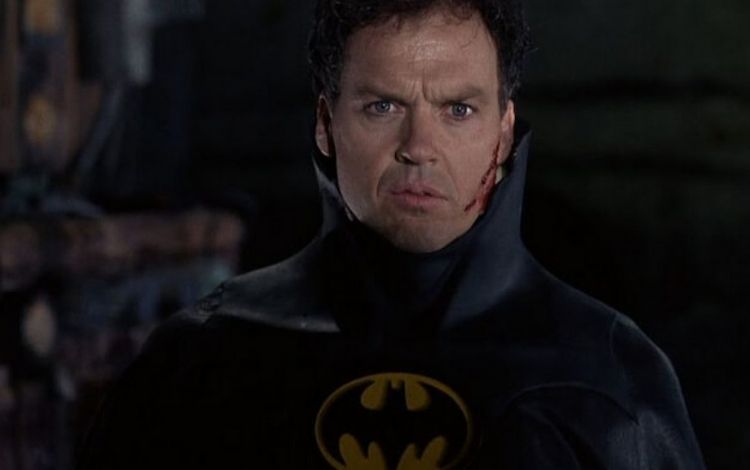 Após quase 30 anos, Michael Keaton volta a viver Batman no filme ‘The Flash’