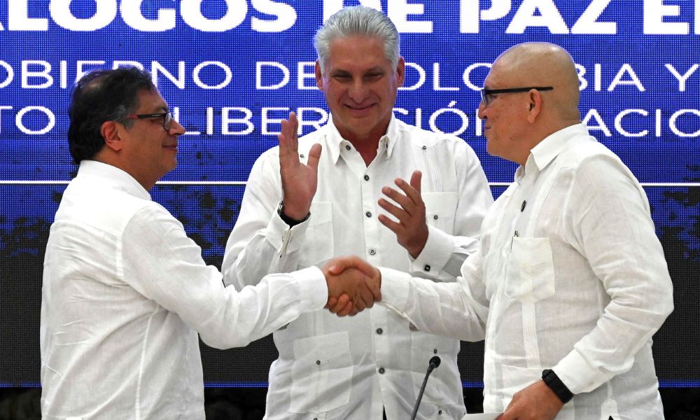 Colômbia e guerrilha do ELN assinam acordo de cessar-fogo por seis meses
