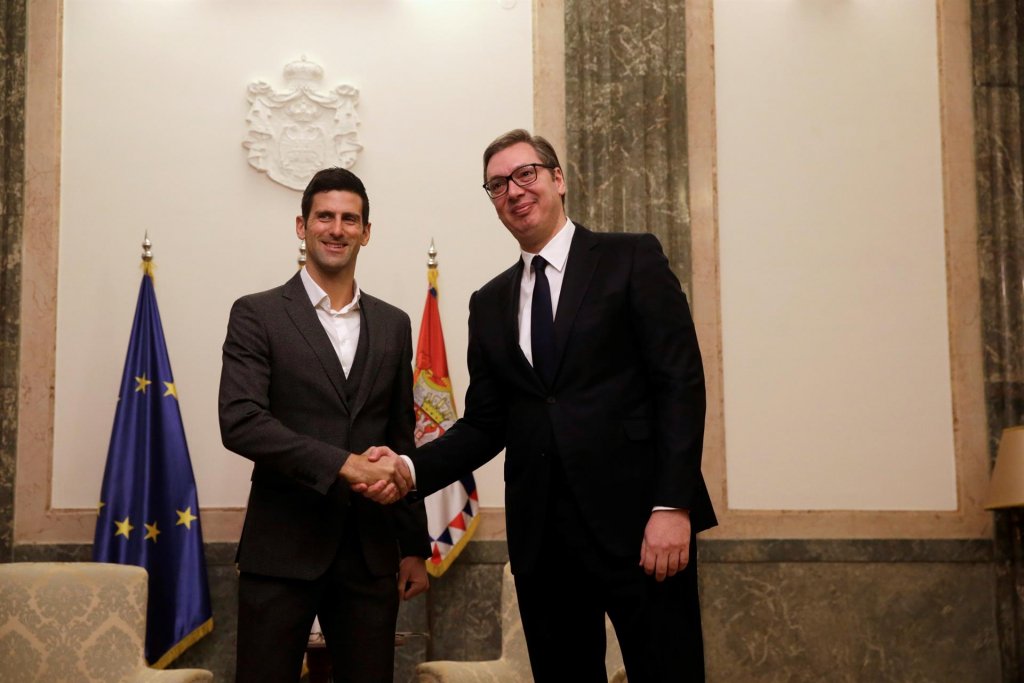 Djokovic se encontra com presidente da Sérvia e diz que explicará caso de deportação da Austrália