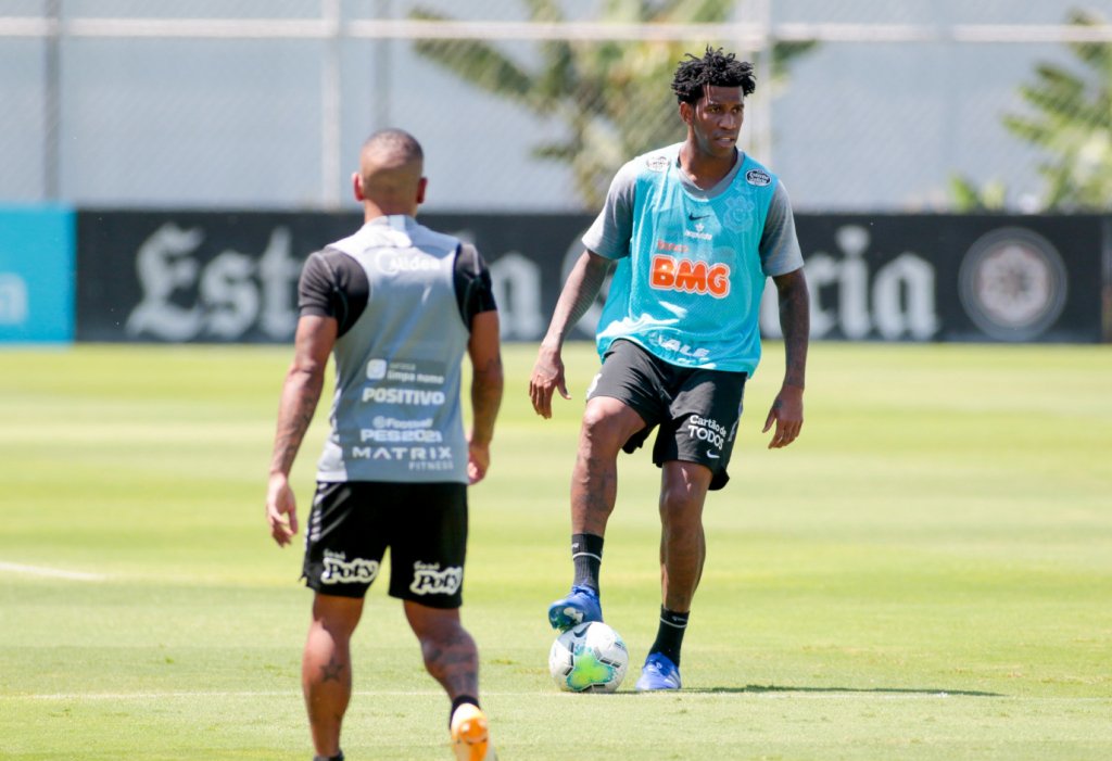 Corinthians x Goiás: Vagner Mancini tem três opções para a vaga de Cantillo
