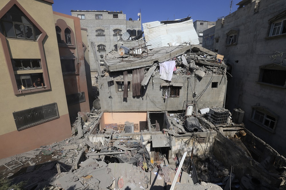 Ataque de Israel em Gaza atinge escola da ONU e deixa ao menos seis mortos 