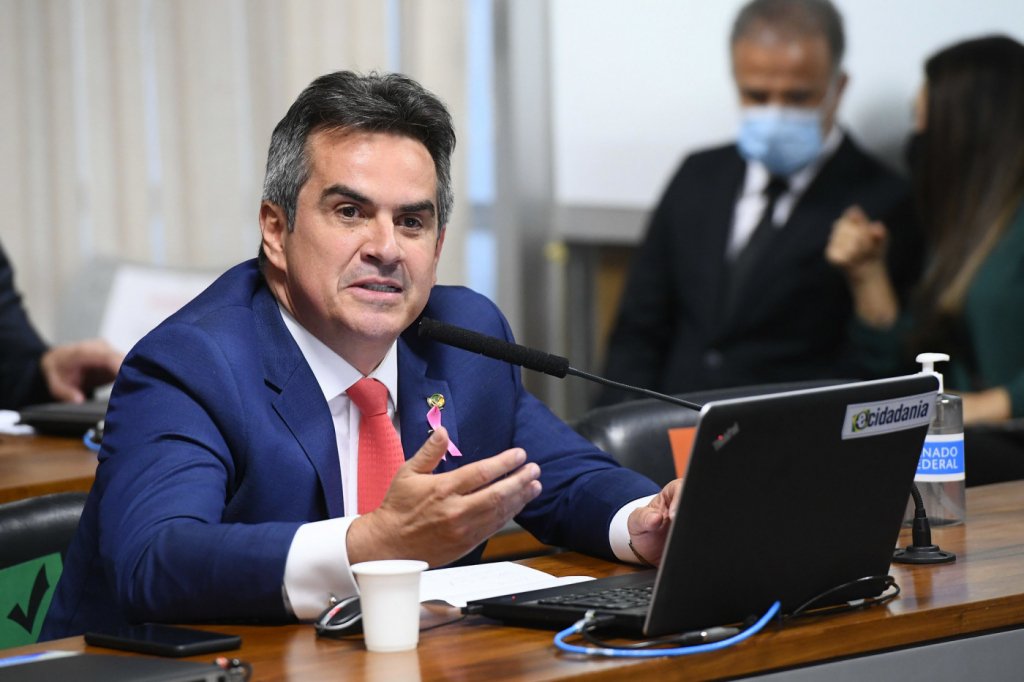 Em reforma ministerial, Ciro Nogueira deve ficar com a Casa Civil