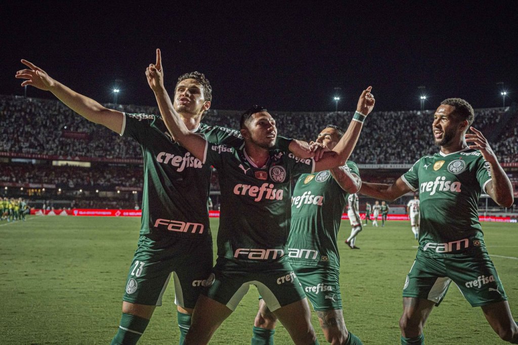 Palmeiras vence clássico por 1 a 0 e quebra sequência de vitórias do São Paulo