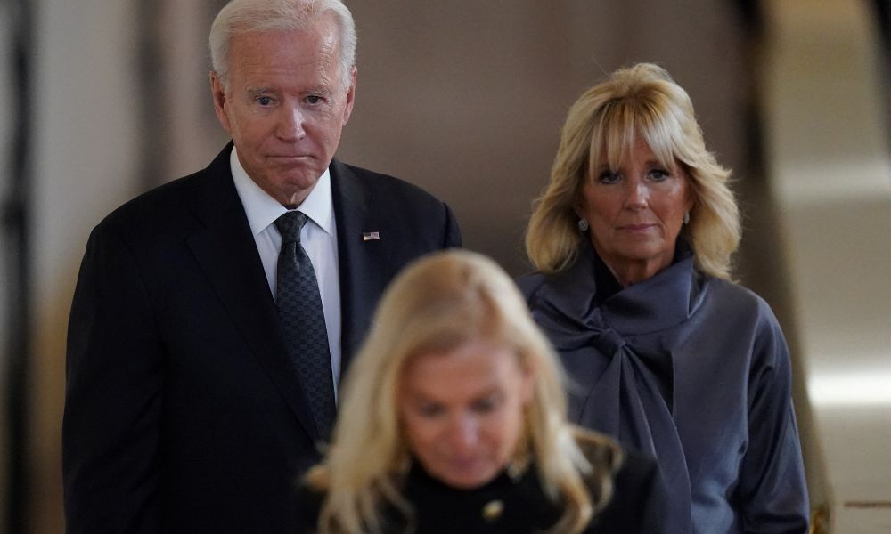 Republicanos abrem processo de impeachment contra Biden sob alegação de corrupção familiar