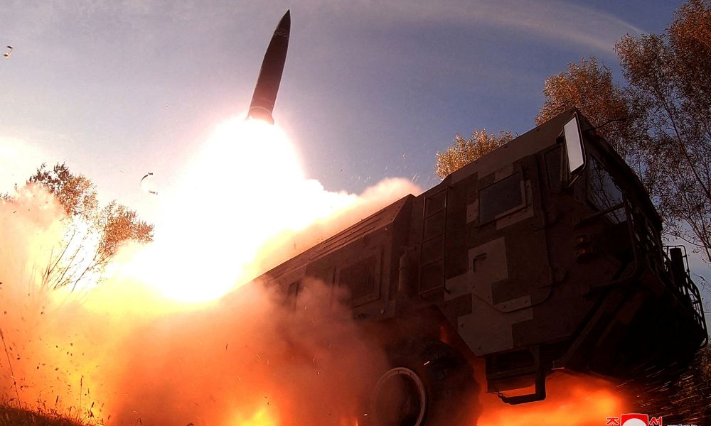 Coreia do Norte realiza novos disparos de mísseis balísticos e agrava tensão na península