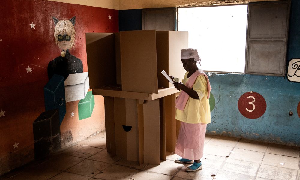 Angola vai às urnas para eleger presidente em eleição mais disputada da história
