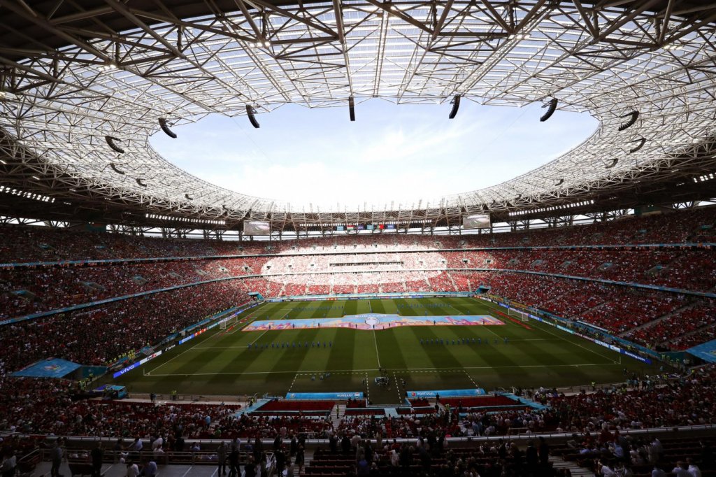 Entenda por que a Hungria é o único país da Eurocopa com estádio 100% lotado