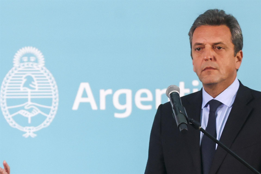 Novo ministro da Economia da Argentina lança plano para reduzir inflação no país