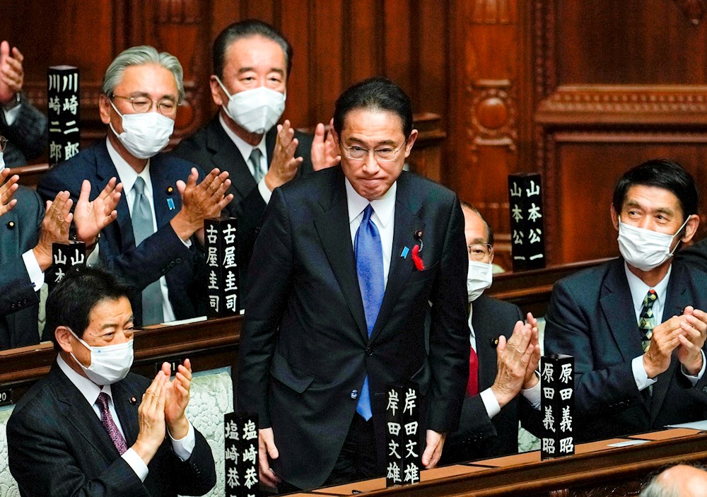 Fumio Kishida é eleito o novo primeiro-ministro do Japão