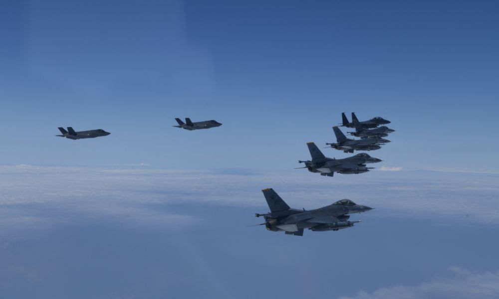 EUA e Coreia do Sul mostram poder aéreo e mandam alerta para os norte-coreanos