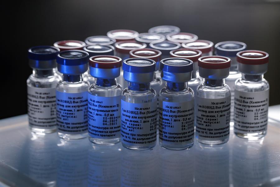 Farmacêutica pede autorização da Anvisa para testes clínicos da vacina Sputnik V