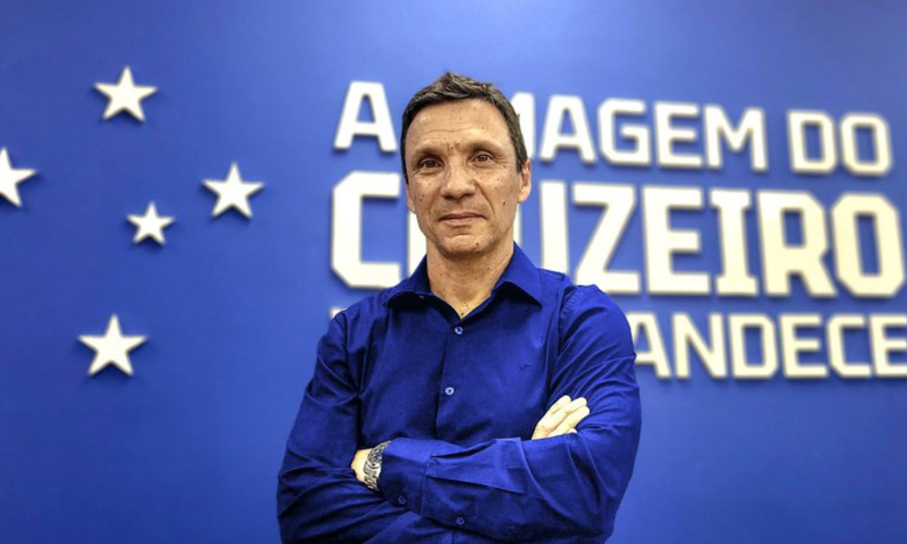 Cruzeiro anuncia a contratação do técnico Zé Ricardo