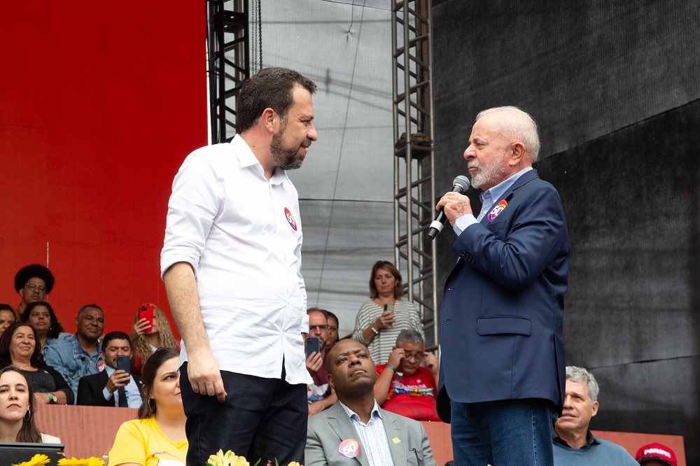 Lula defende ação rápida da Justiça sobre laudo falso que envolve Boulos 