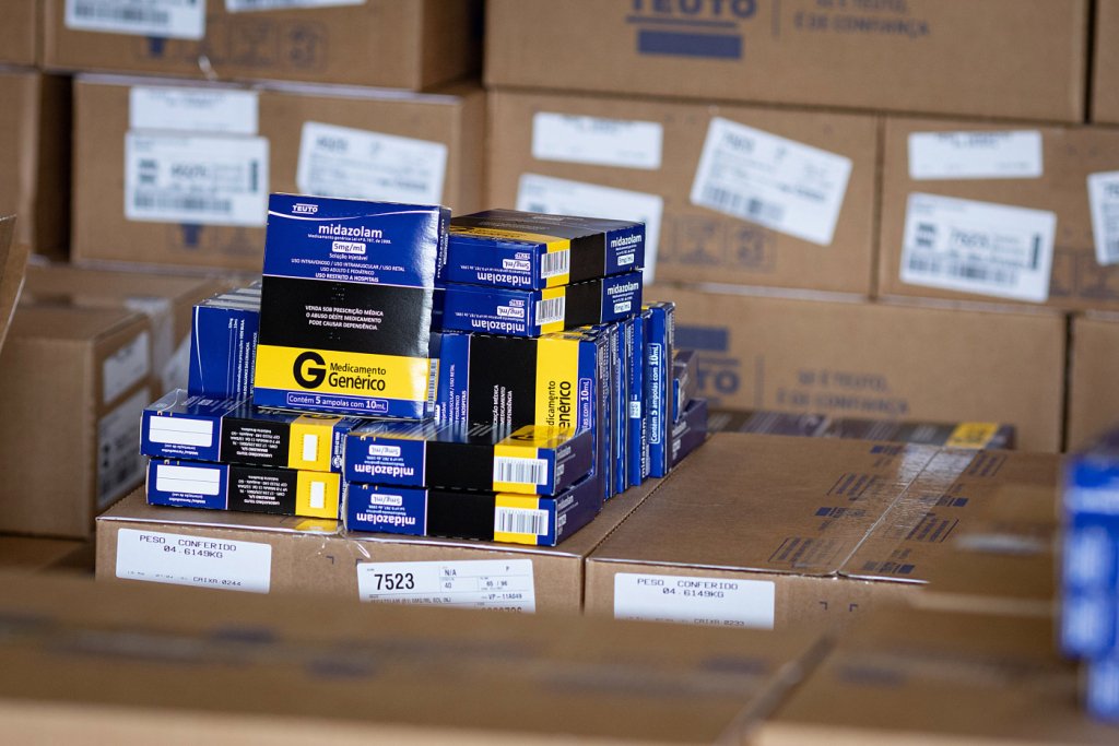 Governo de SP vai iniciar distribuição de ‘kits intubação’ importados em junho