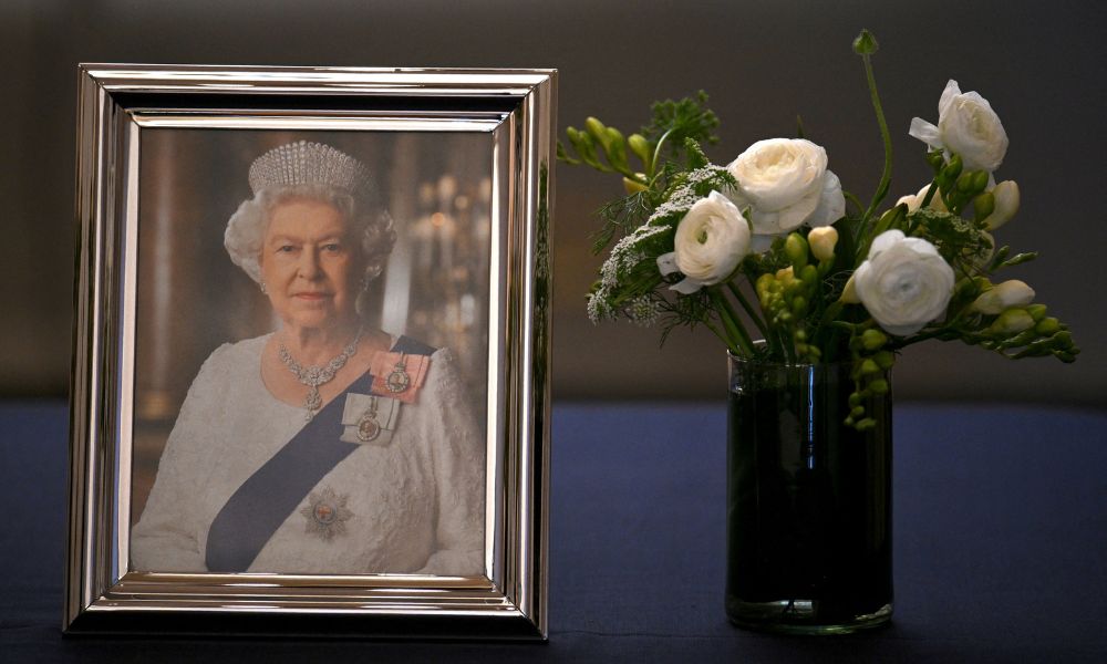 Saiba como enviar condolências à família real pela morte da rainha Elizabeth II