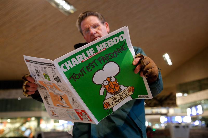 Julgamento do caso Charlie Hebdo é adiado após principal acusado contrair Covid-19