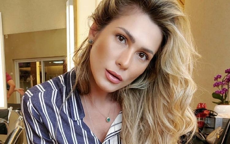Lívia Andrade expõe Pétala Barreiros após ser acusada de ser amante de Marcos Araújo