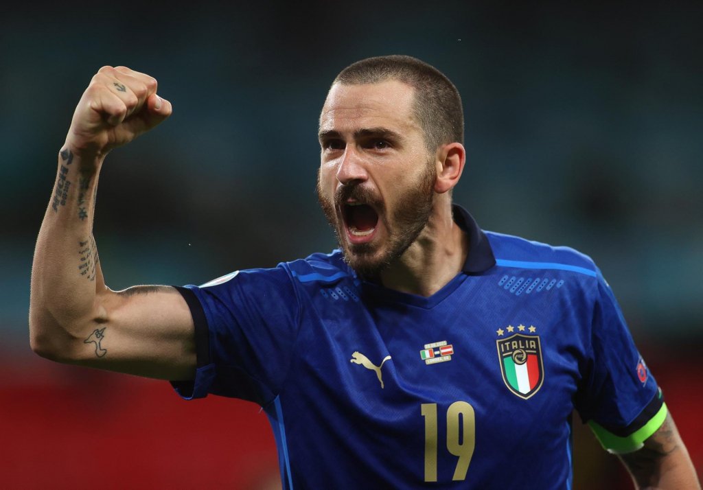 ‘Queremos chegar à final pelo Spinazzola’, diz Bonucci antes de jogo entre Itália e Espanha