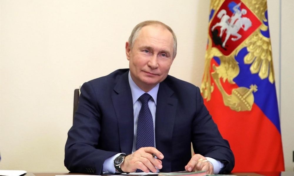 Rússia interrompe distribuição de gás para países que não pagam em rublos