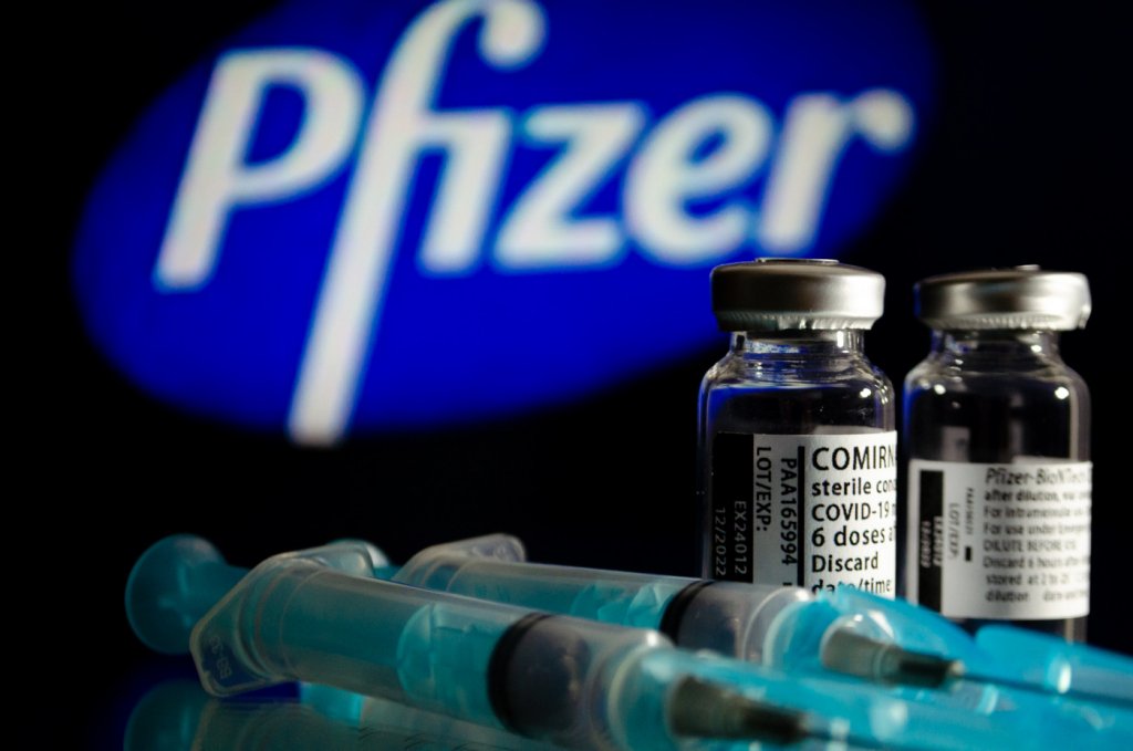 Ministério da Saúde orienta que terceira dose seja realizada ‘preferencialmente’ com Pfizer