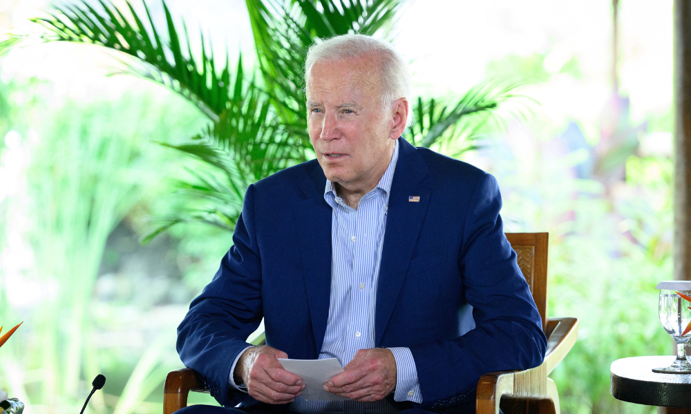 Biden diz que é ‘improvável’ que míssil contra Polônia tenha sido disparado da Rússia