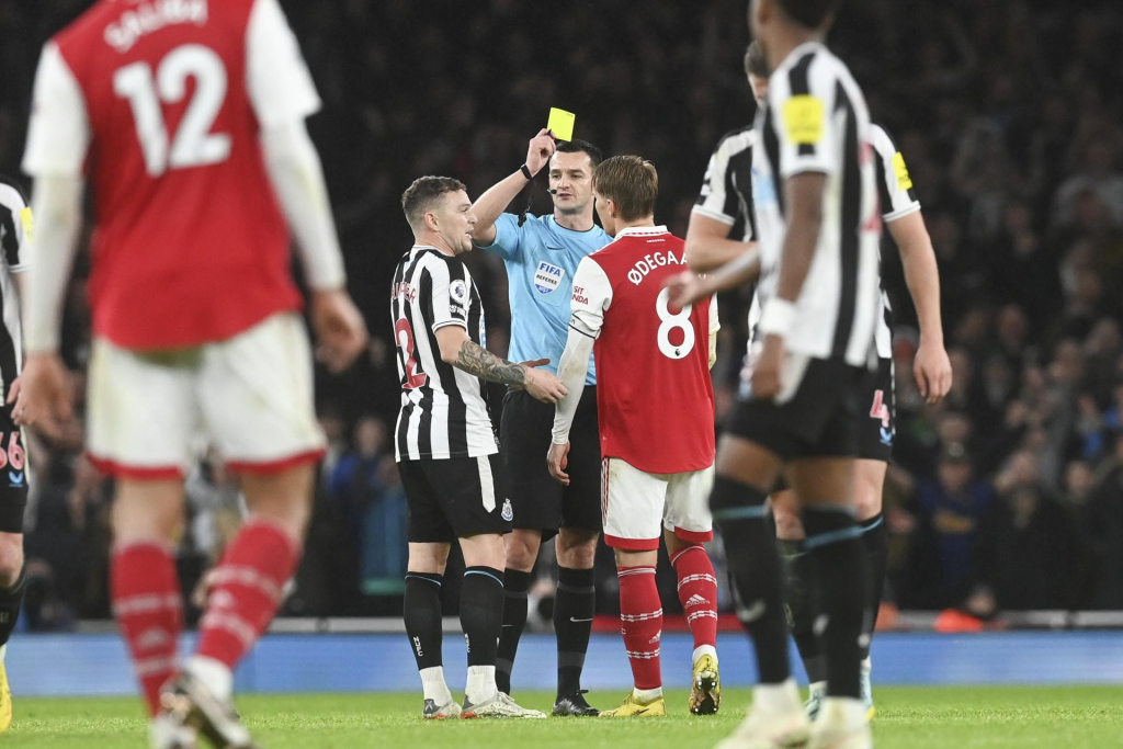 Em jogo nervoso, Arsenal e Newcastle empatam sem gols pela Premier League