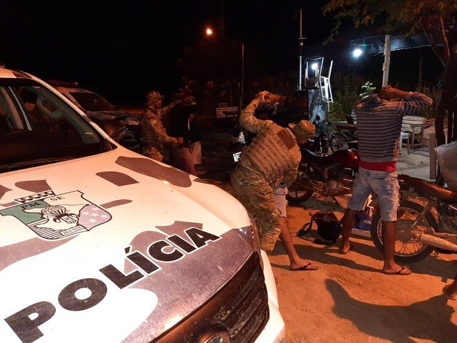 Policiais prendem 124 suspeitos e resgatam 67 crianças vítimas de exploração sexual no Brasil