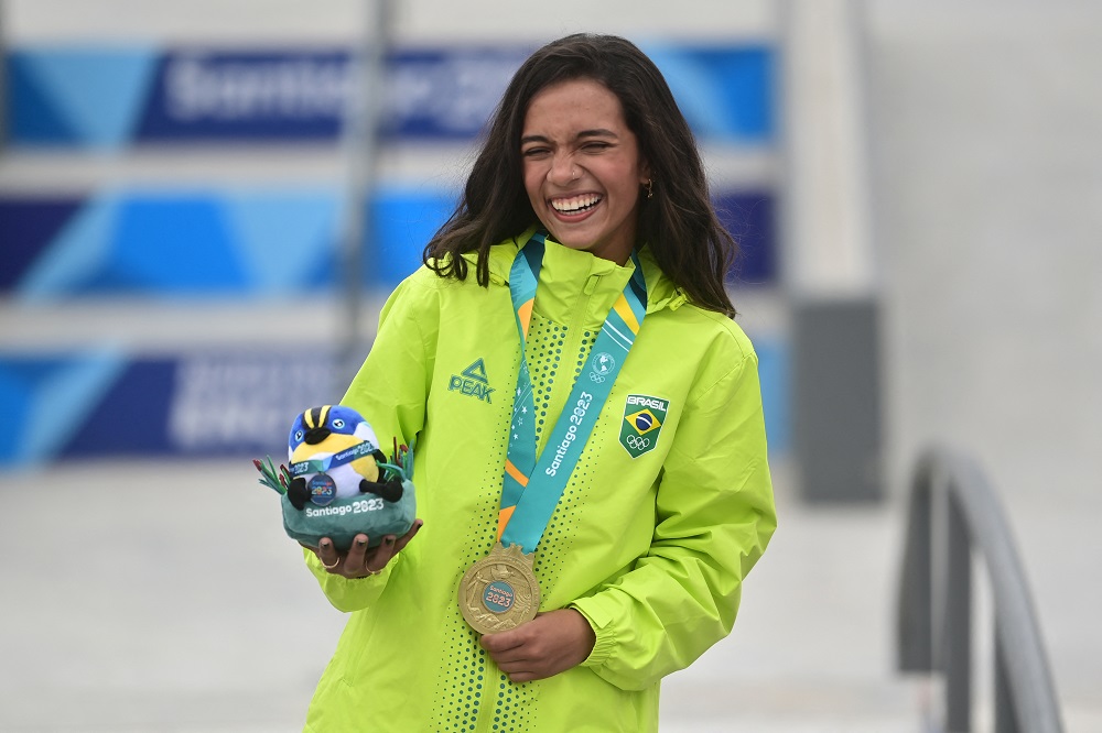 Rayssa Leal conquista o primeiro ouro do Brasil no Pan-Americano de Santiago