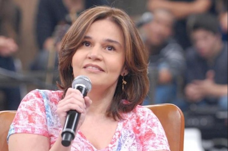 Atriz Cláudia Rodrigues volta a ser internada em São Paulo