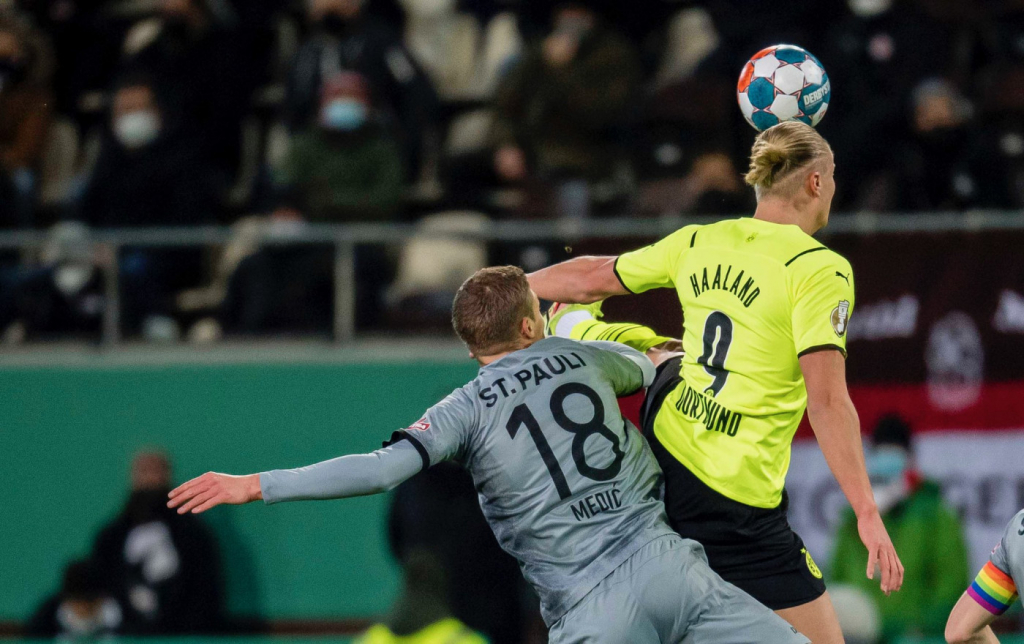 Borussia Dortmund perde para o St. Pauli e está eliminado da Copa da Alemanha