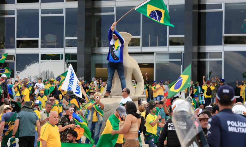 China, Rússia, Alemanha, Reino Unido e outros líderes condenam invasão em Brasília