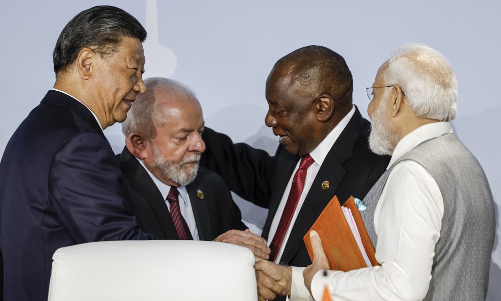 Lula diz que Brics ficou maior que o G7 após expansão e defende moeda única