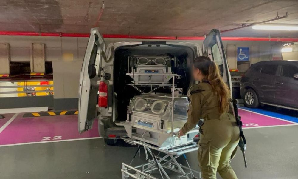Israel transfere incubadoras para área pediátrica do maior hospital de Gaza