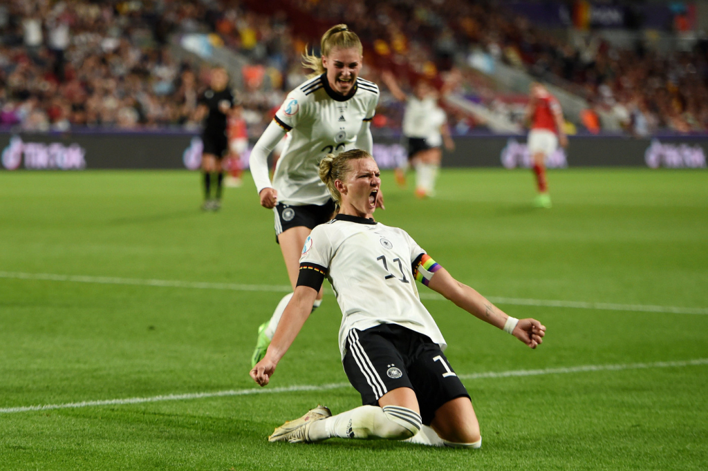 Alemanha vence a Áustria por 2 a 0 e avança à semifinal da Eurocopa feminina
