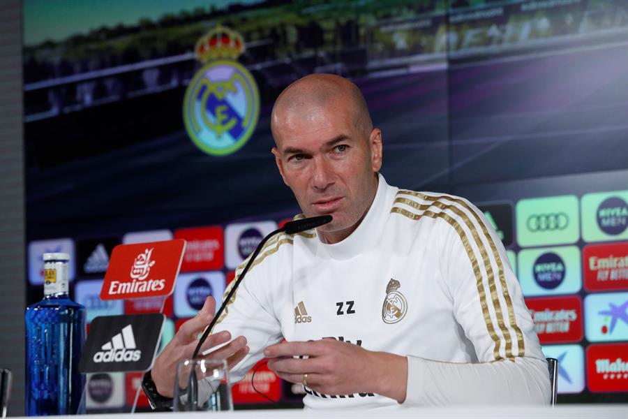 Zidane polemiza ao comentar possibilidade de assumir a seleção da França