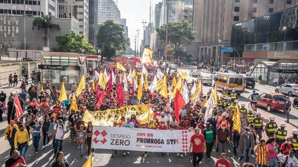 Movimentos sociais realizam atos em todo do Brasil pela prorrogação do prazo para suspensão de despejos