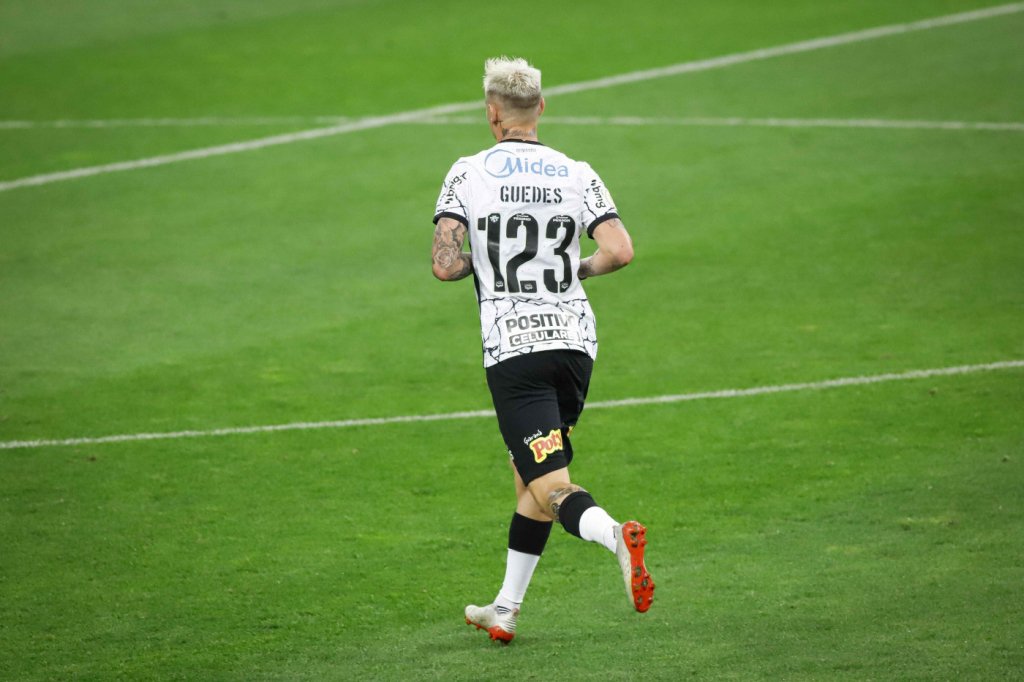 Róger Guedes marca na estreia, mas Corinthians empata com o Juventude